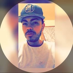 Meet your Posher, Ismael